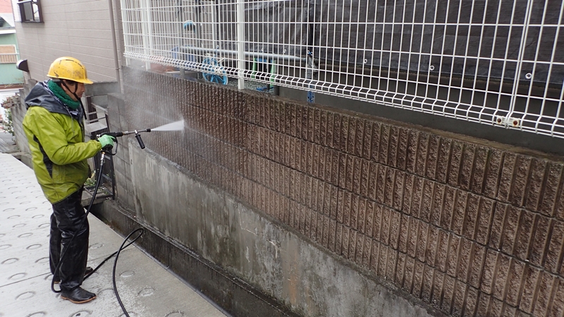  川崎市 中原区 ジョリパット外壁 塗装　屋根ガイナ塗装前洗浄 ジョリパットとは 