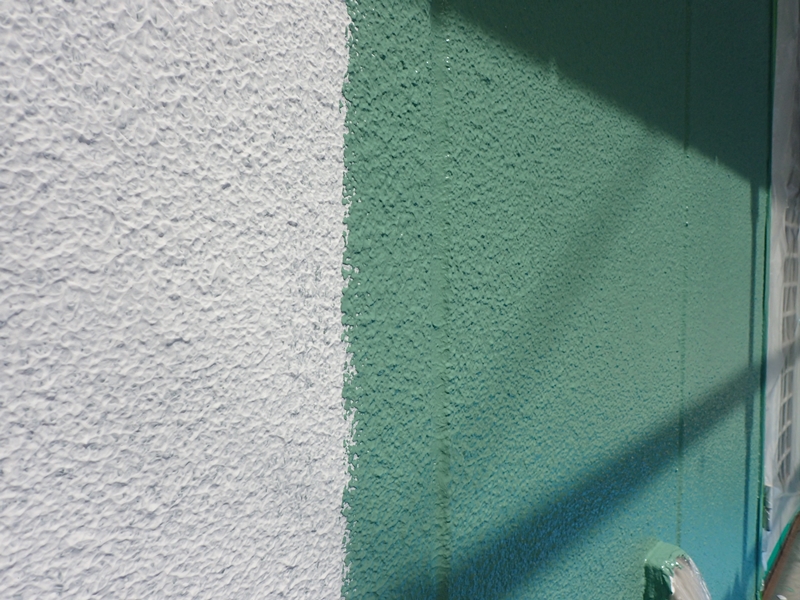  川崎市 高津区 マンション 塗装　ALC 外壁塗装 の施工　中塗り