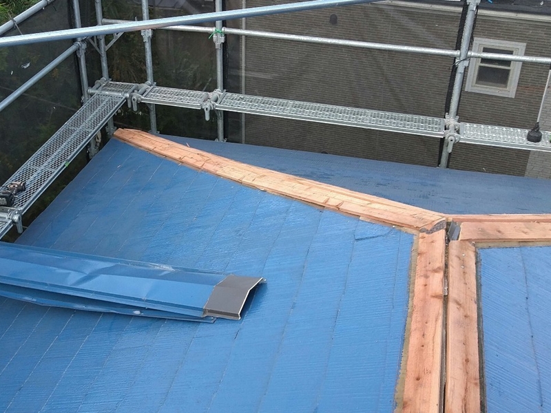 屋根リフォーム　工事方法と施工事例について